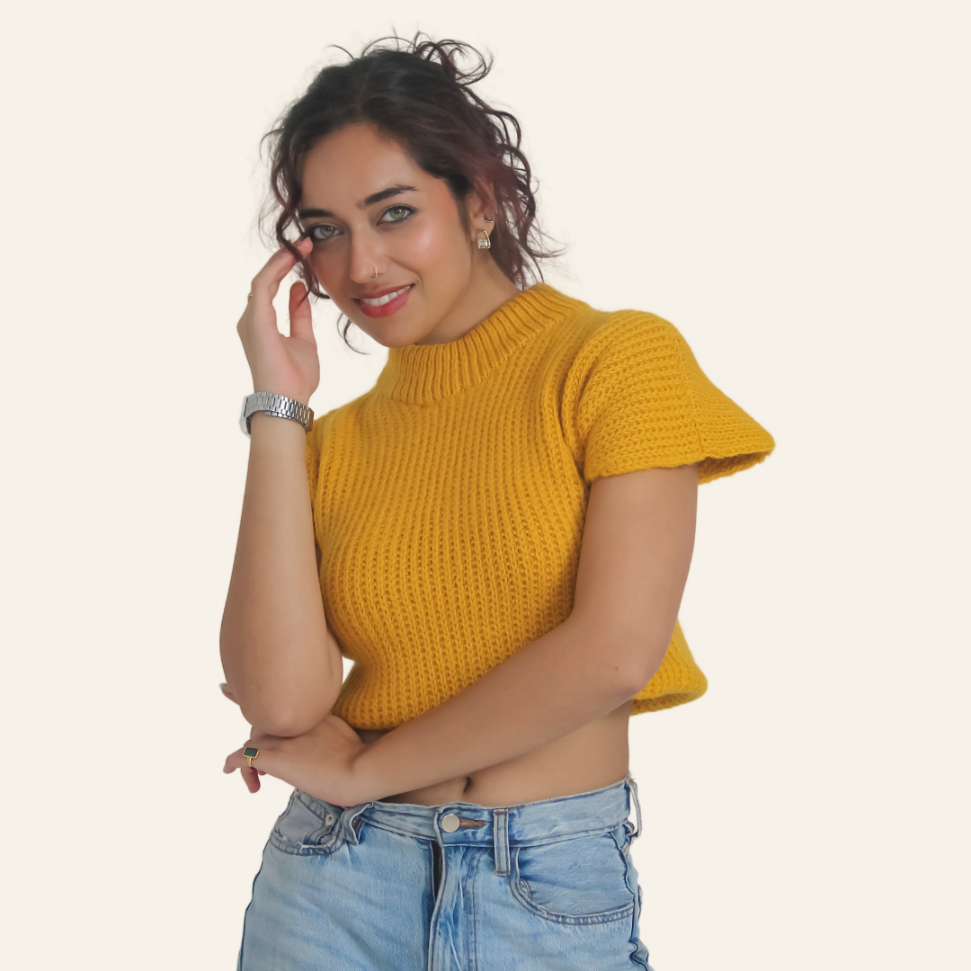 Akira Woolen Top – Bright, Light, and Elegant Handknitted Wool