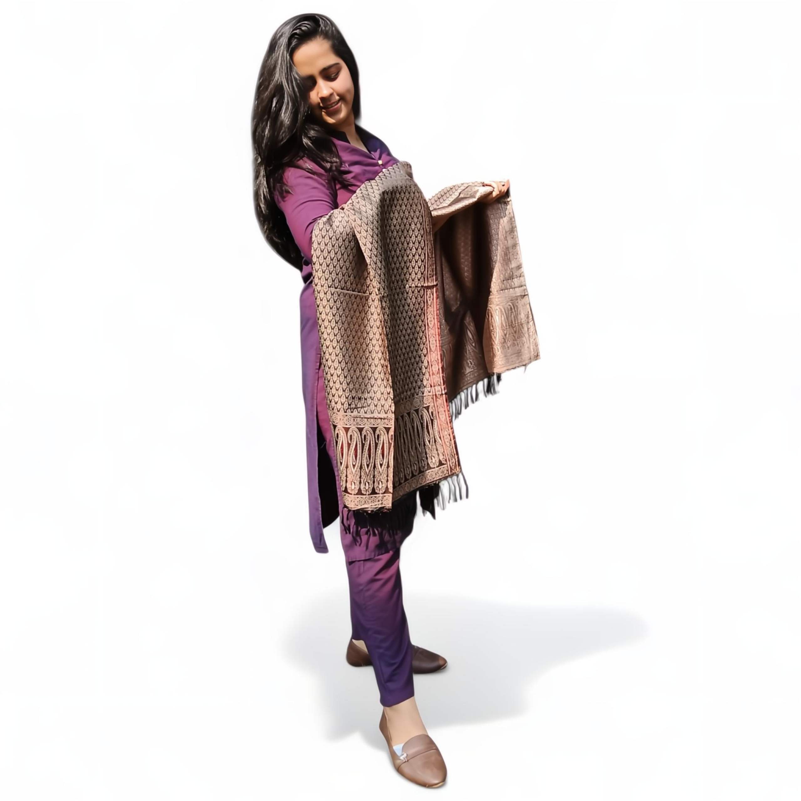 Elegant Printed Dupatta – Soft Fabric with Intricate Paisley & Floral Design