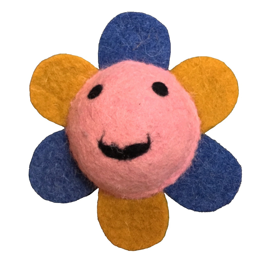 BloomPlay Eco Wool Pet Toy – Natural Flower Fun for Happy Paws