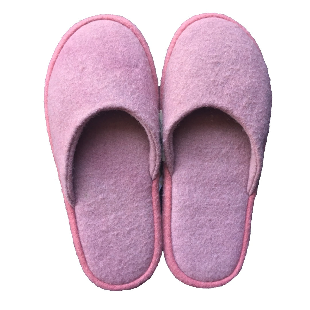 100% Woolen Nimbus Slippers | Men and Women