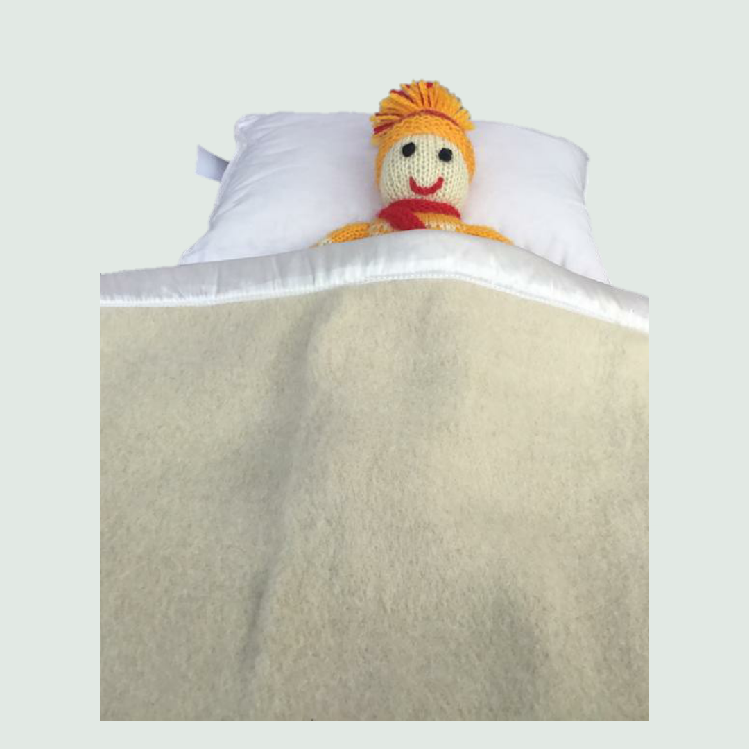 Off-White Knitted AC Blanket/Quilt for Newborn Babies - Front View