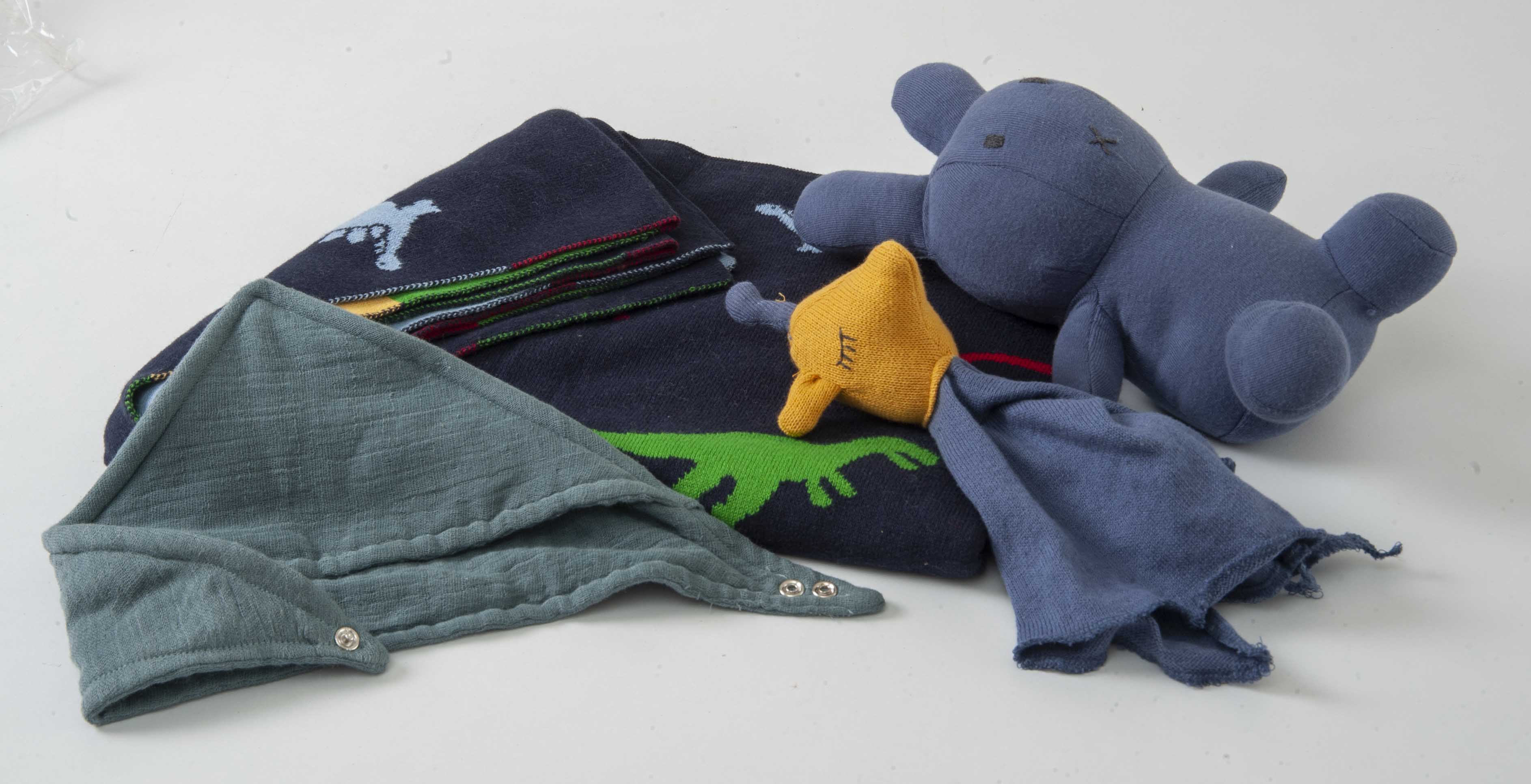 Gift  Set of 4 (Blanket with Muslin Bib, Rabbit, Giraffe Comforter) | 100% Organic Cotton